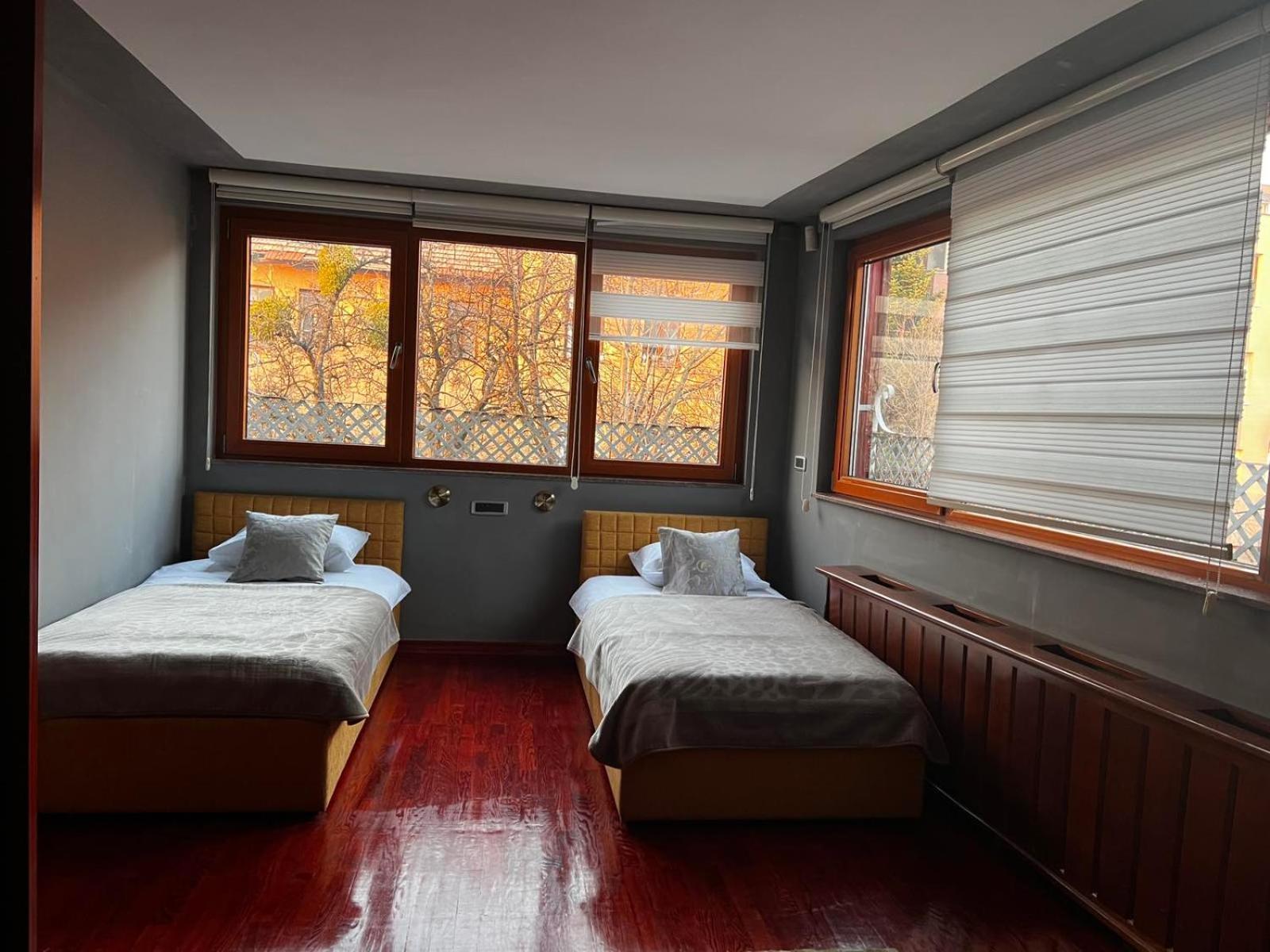 Royal Gold Hotel Sarajevo Ngoại thất bức ảnh