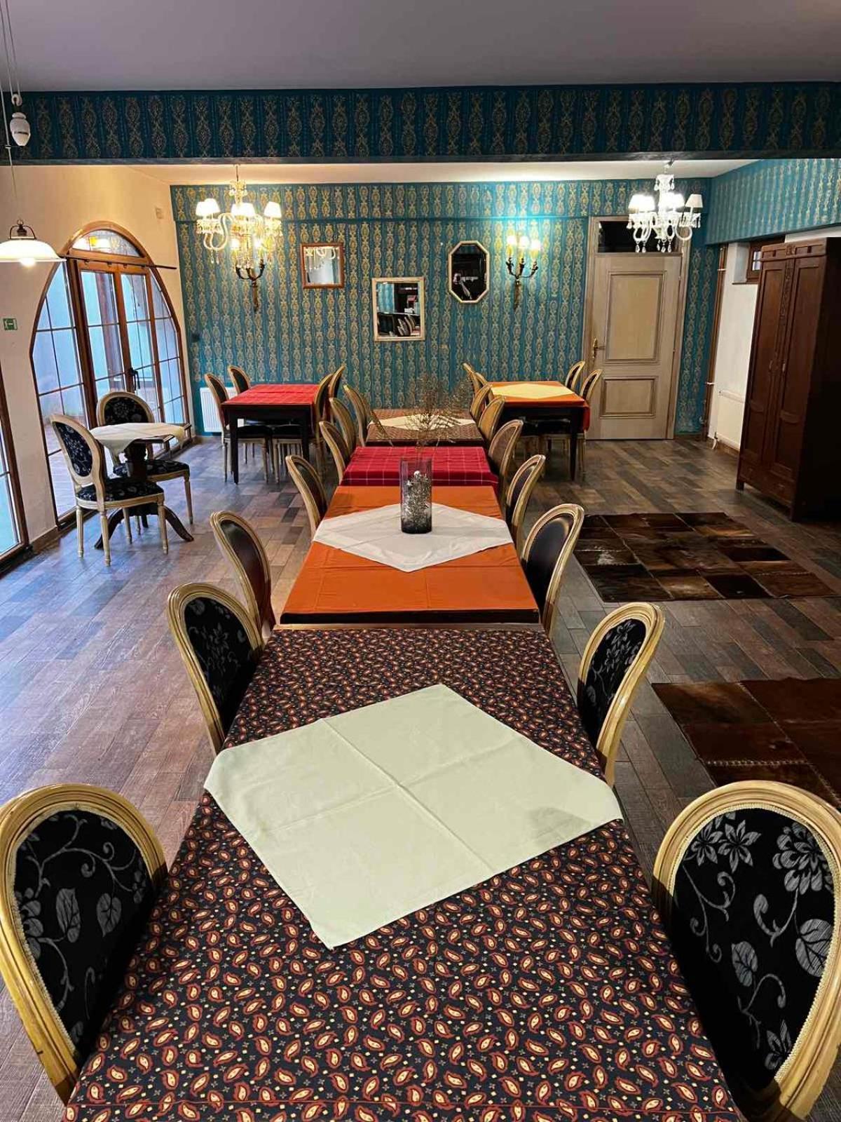 Royal Gold Hotel Sarajevo Ngoại thất bức ảnh