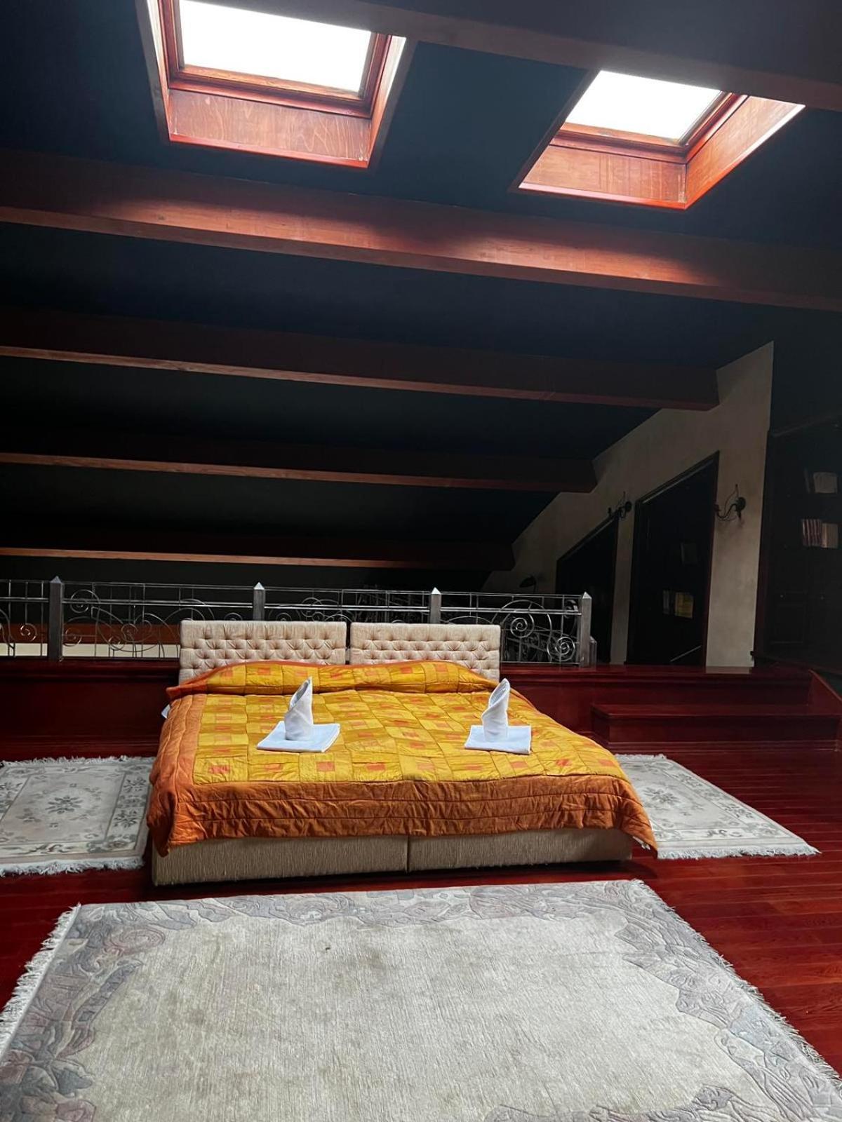 Royal Gold Hotel Sarajevo Ngoại thất bức ảnh